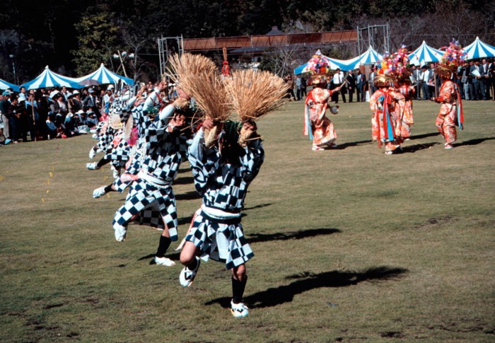 上山田太鼓踊り