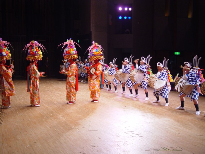 下山田東区太鼓踊り