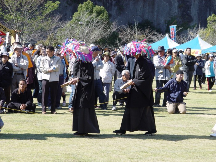 日送り踊り（楽人）