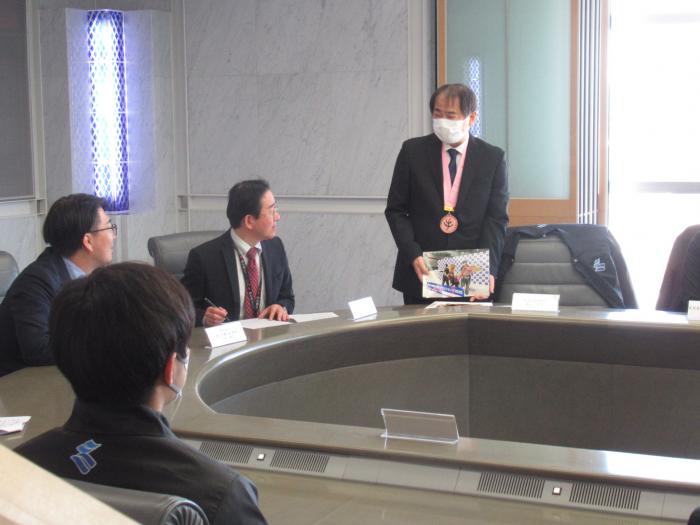 アビリン藤山さん3