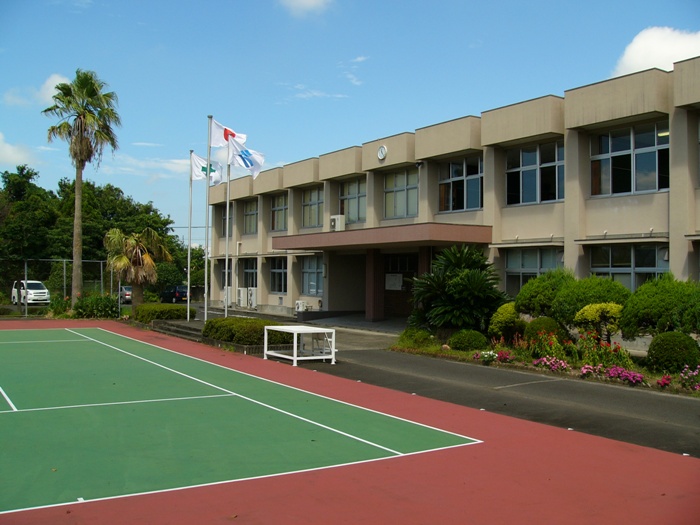 鹿屋高等技術専門校風景