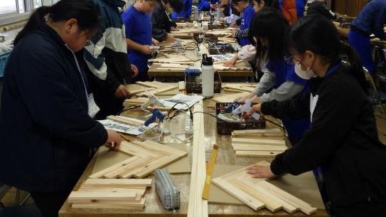 ヘリンボーントレイ