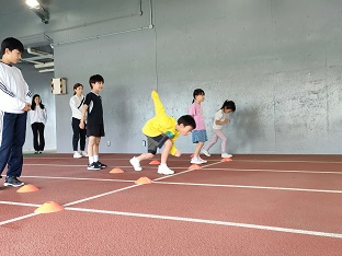 ば