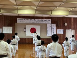 鎮魂行