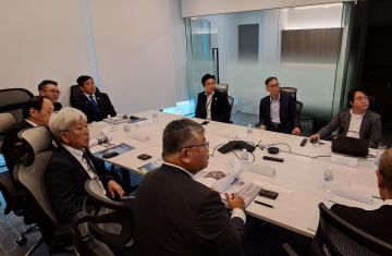 打ち合わせ写真