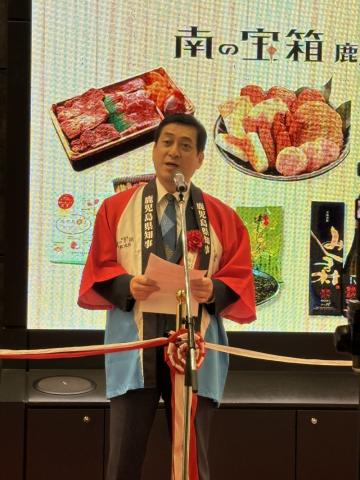 知事写真