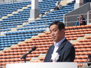 知事写真