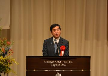 知事写真