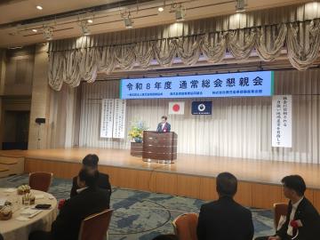 知事写真