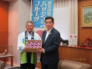 知事写真1