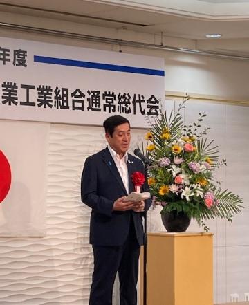 知事写真