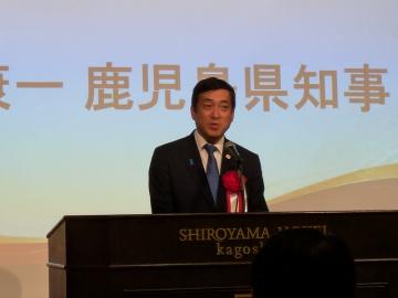 知事写真