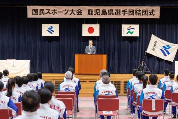 知事写真