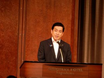 知事写真