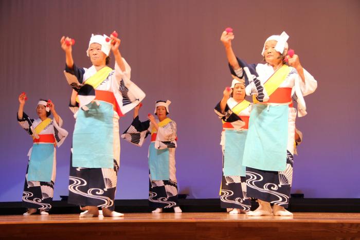 入野物袋琉球人踊り