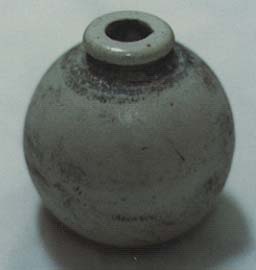 「陶器製手榴弾」画像