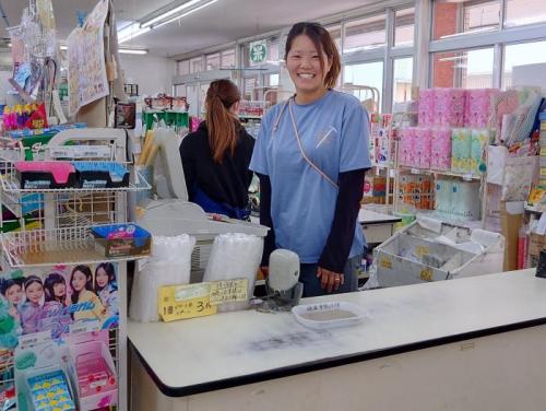 与論　スーパー内レジ