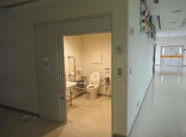 知的障害者福祉センタートイレ
