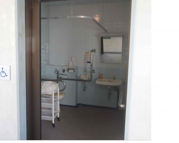 屋久島事務所トイレ