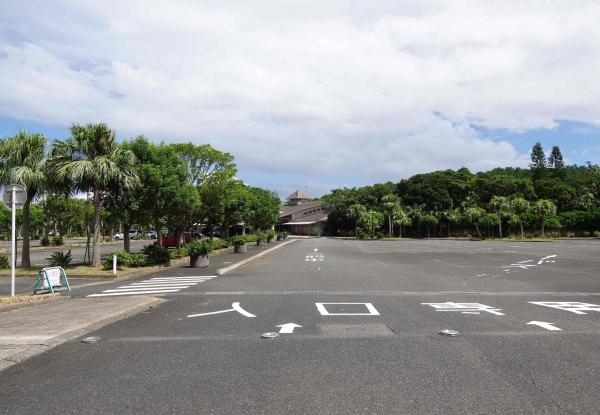 フラワーパークかごしま駐車場１