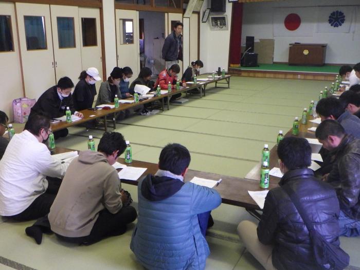 周年菊研究会とJA八女青年部との交流会2
