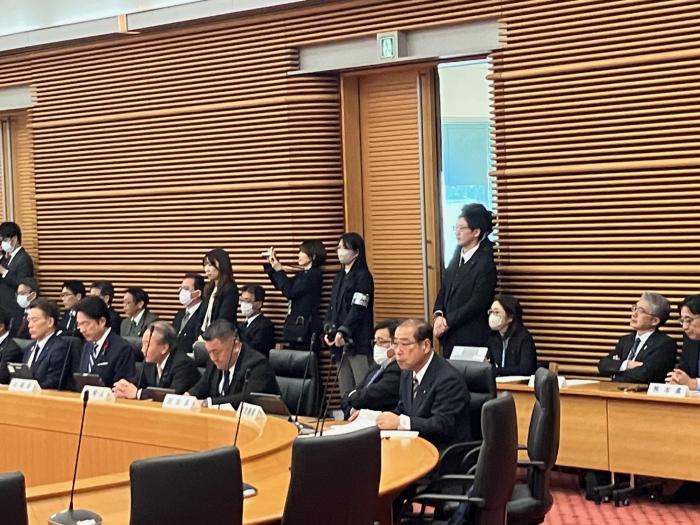 松里議長