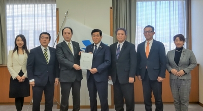 知事，正副議長及び政策立案推進検討委員会委員