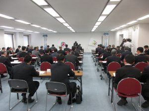 実行委員会第１回の会議の様子を撮影した写真