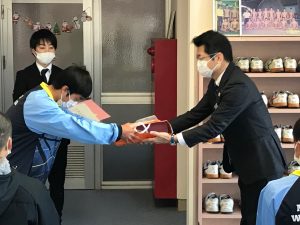 記念品贈呈
