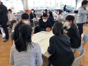 話し合いの様子