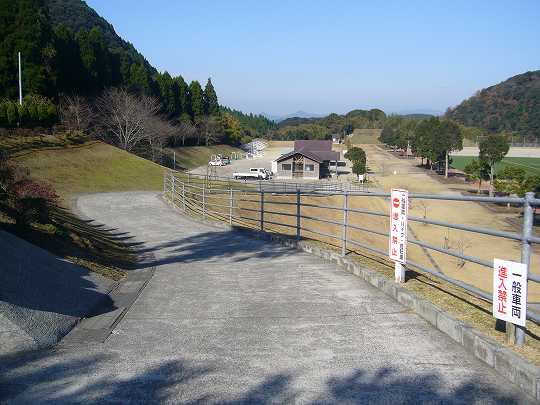 駐車場3