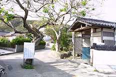 玄関屋内3