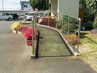 駐車場3