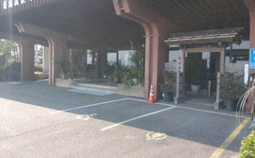 正面入口