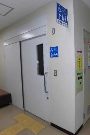 吉野支所トイレ入り口